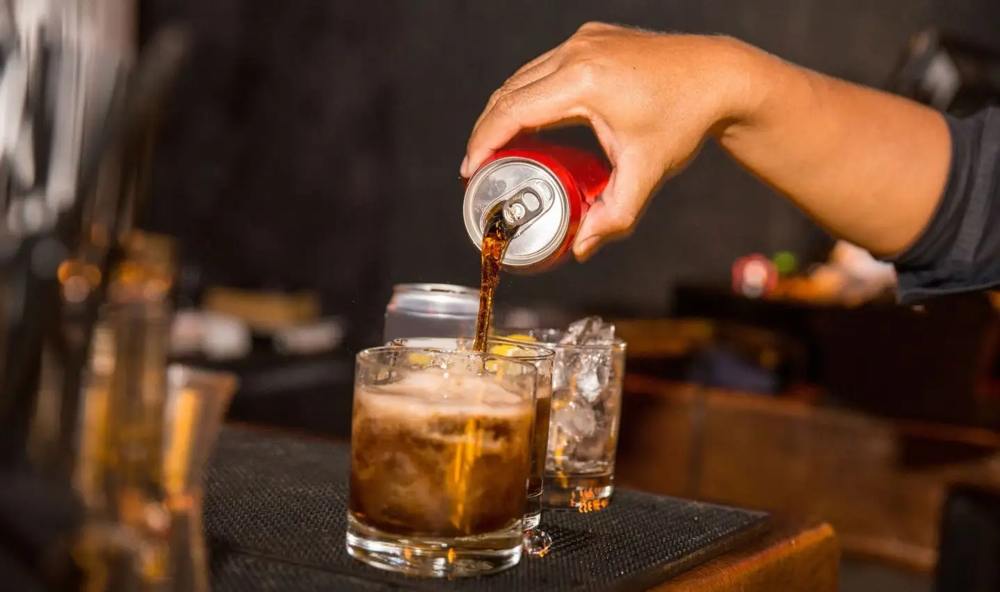 Côte d&rsquo;Ivoire : Quand l&rsquo;Interdiction des boissons énergisantes alcoolisées plonge les commerçants dans la détresse