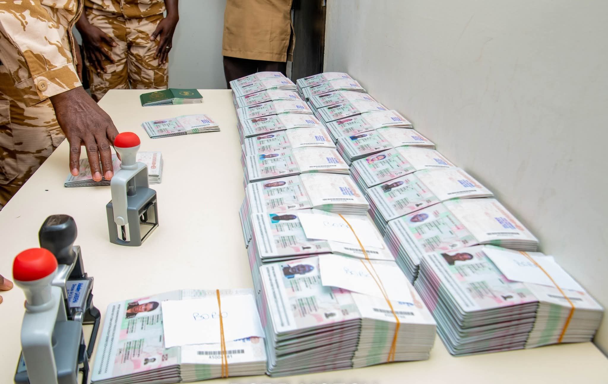 Burkina Faso : Ouagadougou généralise le passeport AES