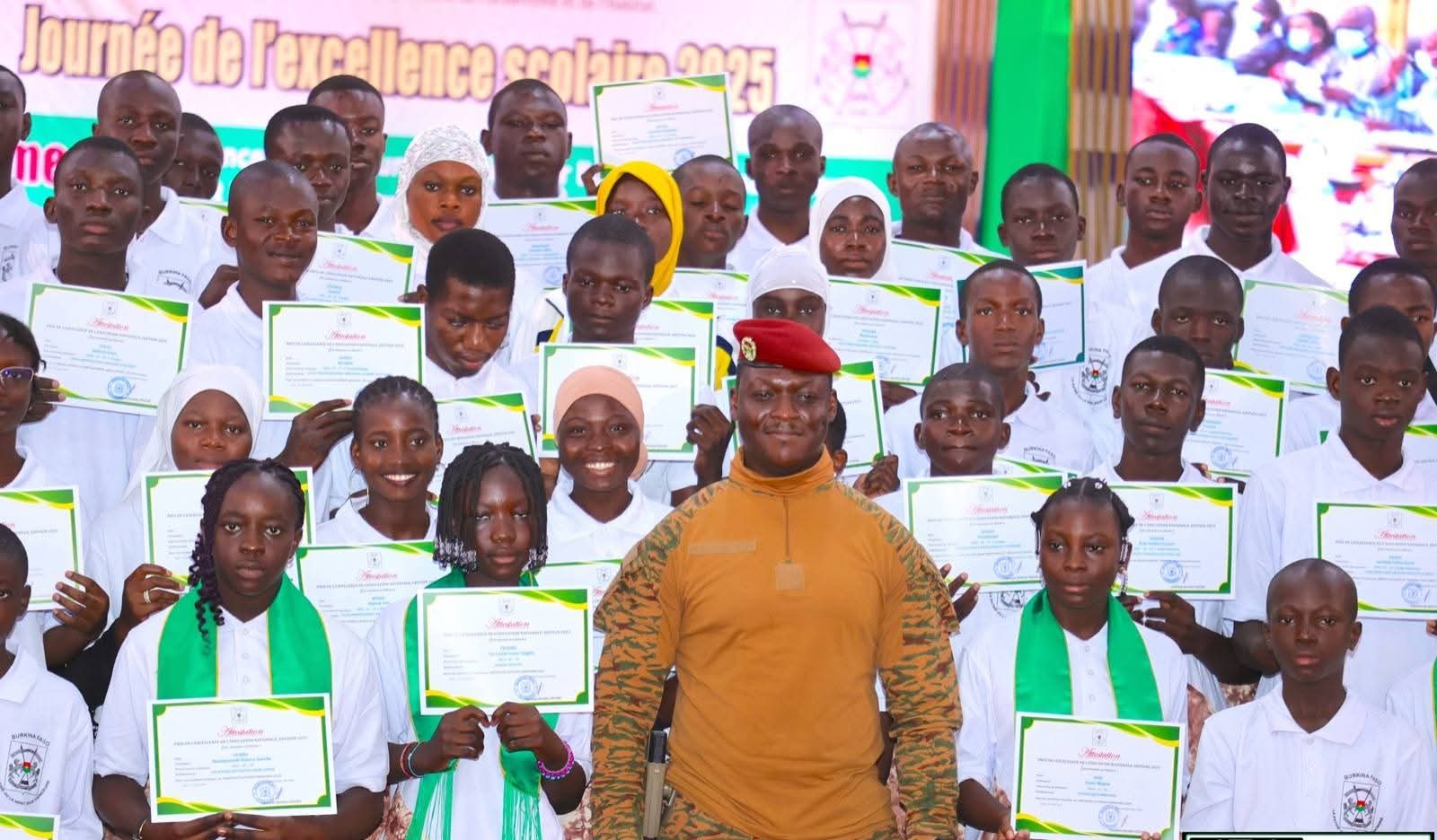 Burkina Faso : L’Excellence scolaire célébrée sous le signe du patriotisme et de la responsabilité par le Président Ibrahim Traoré