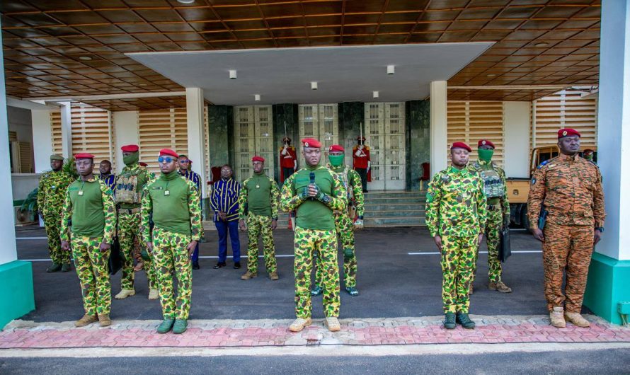 Burkina Faso : Le Capitaine Ibrahim Traoré veut équiper Ouagadougou d&rsquo;un microscope électronique de dernière génération