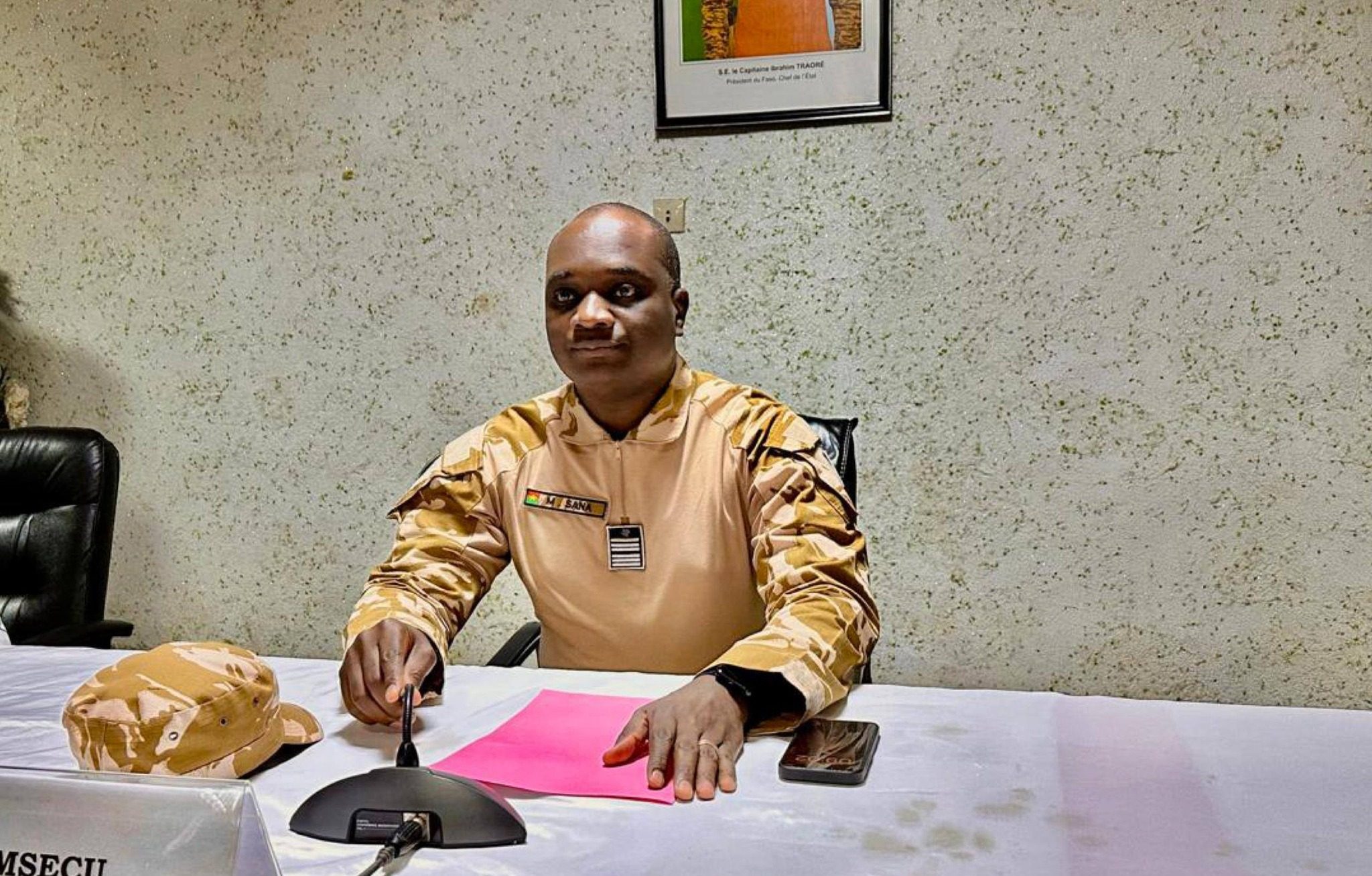 Burkina Faso : Le ministre de la Sécurité Mahamadou Sana lance sa session de contrôle interne pour traquer la corruption