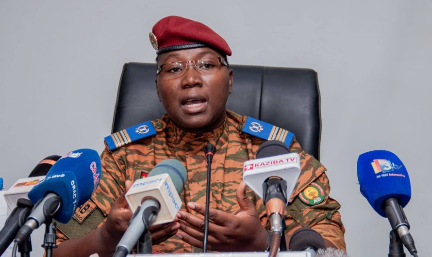 Burkina Faso : En présence de la ministre Passowendé Pélagie Kaboré, « Dèmè Sira » démontre la solidarité qui rapporte 1,1 milliard FCFA